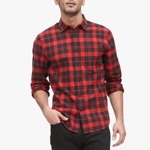 Banana Republic Luxe Flannel Size L Red & Black Plaid Untucked Slim Fit Shirt